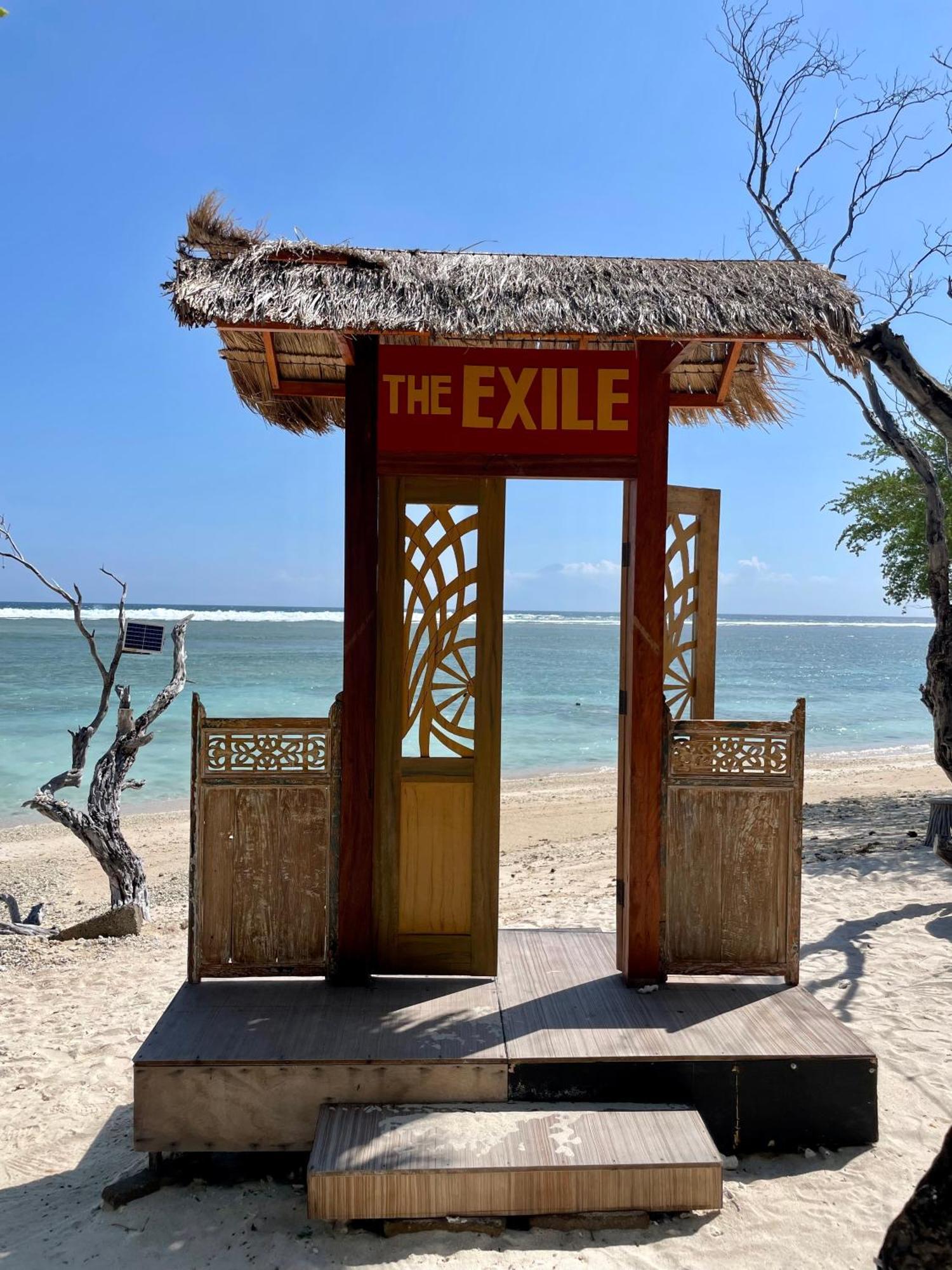 The Exile Sunsetpoint Hotel Gili Trawangan Exterior photo